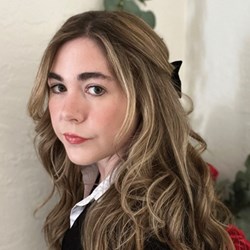 Ava Reid