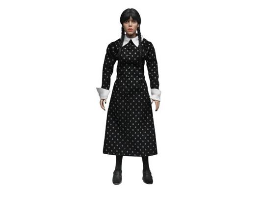 Wednesday Action Figura Wednesday (classic Dress) 20 Cm Neca