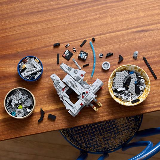 LEGO Star Wars (75375). Millennium Falcon - 6