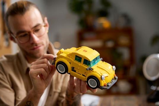 LEGO ICONS Bumblebee - 6