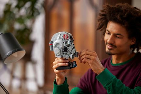 LEGO Star Wars (75429). Casco pilota di AT-AT. Esclusiva - 5