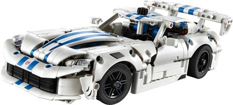 LEGO Technic (42234). Auto sportiva Dodge Viper GTS-R - 2