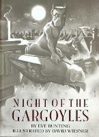 Night of the Gargoyles - Eve Bunting - cover