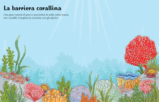 In fondo al mare. Con adesivi. Ediz. a colori - Jessica Greenwell - 2